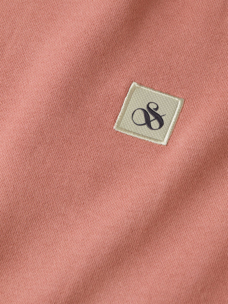 Logo Badge Sweat in Organic Cotton - Weathered Pink