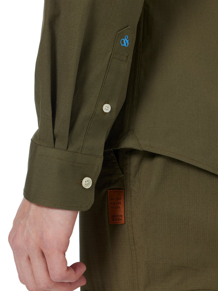 Slim Fit Poplin Shirt in Classic Green