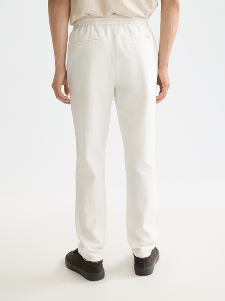 Off-White Cotton-Linen Blend Jogger Pant