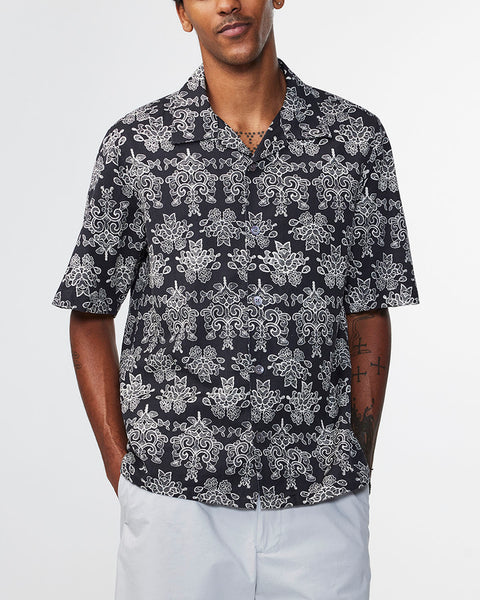 5210 Ole S/S - Black Allover Print