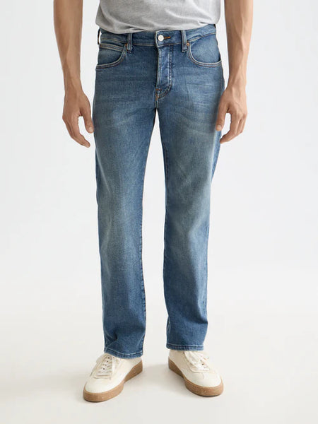 The Zee - Classic Straight Fit - Blue Moves